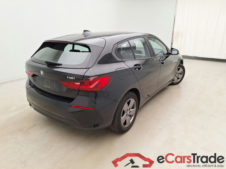 BMW, 1-serie '19, BMW 1 Reeks Hatch 118i (103 kW) 5d #4