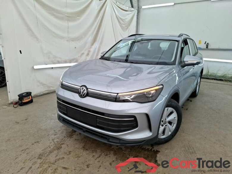 VOLKSWAGEN Tiguan / 2023 / 5P / SUV 1.5 EHYBRID 204 DSG6 LIFE PLUS #2
