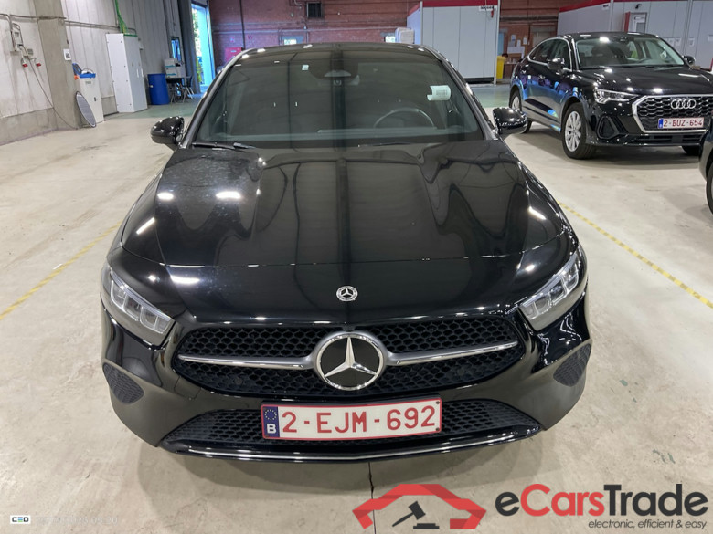 MERCEDES-BENZ A-CLASS LIMOUSINE 1.3 A 250 E PHEV LUXURY LINE DCT #2