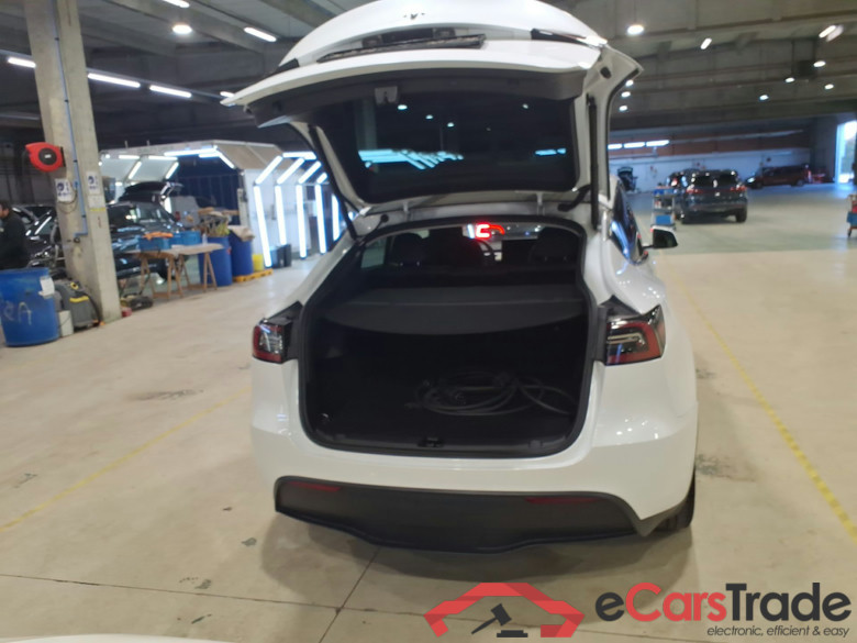 TESLA MODEL Y BEV AUTO RWD #3