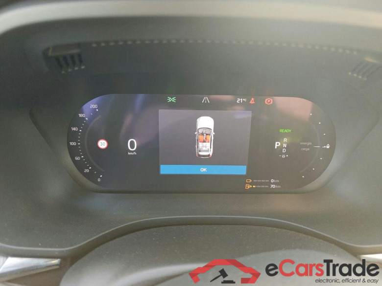 VOLVO XC60 / 2017 / 5P / todoterreno 2.0 T6 AWD Recharge R-Design Auto #4
