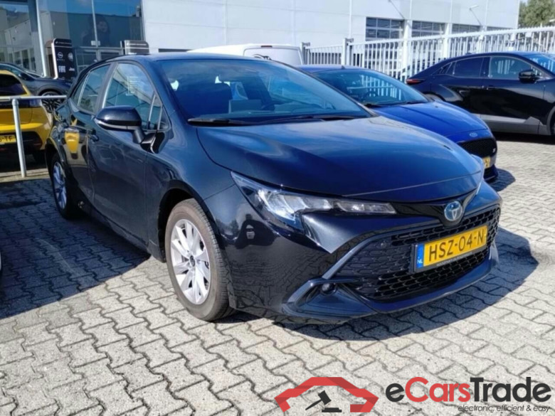 TOYOTA COROLLA Hybrid 140 Active #2