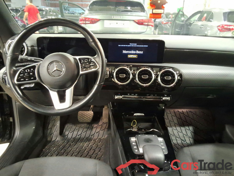 MERCEDES-BENZ CLA 2.0 CLA 180 D BUSINESS SOLUTION #6