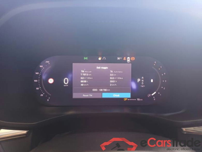 VOLVO XC60 / 2021 / 5P / FUORISTRADA B4 D AWD AUTOMATICO CORE N1 #4