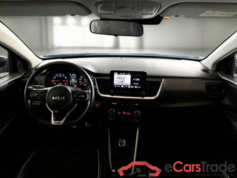 KIA STONIC / 2017 / 5P / SUV 1.0 T-GDI 74KW MHEV GT LINE #3