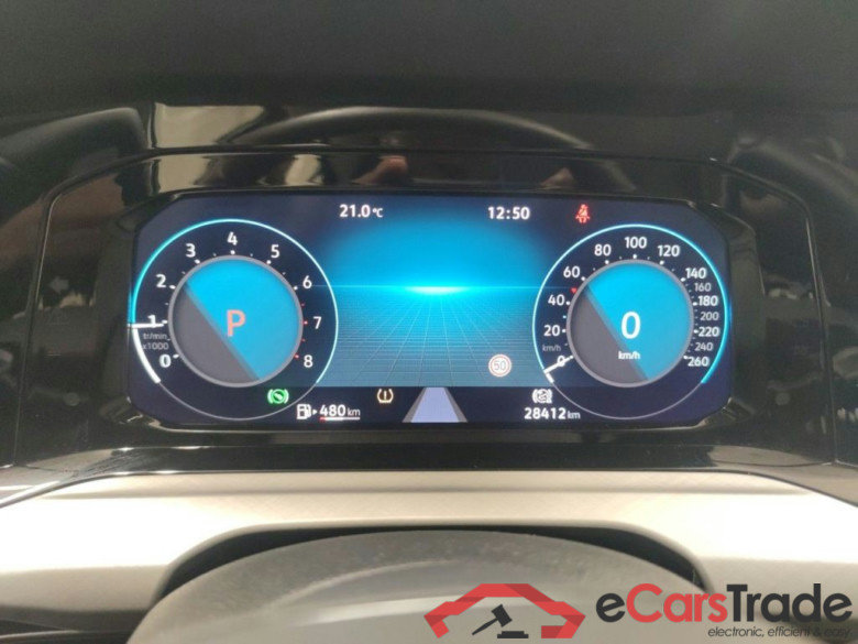 Volkswagen Golf VIII 1.0 eTSI 81kW Life Business DSG 5d #6