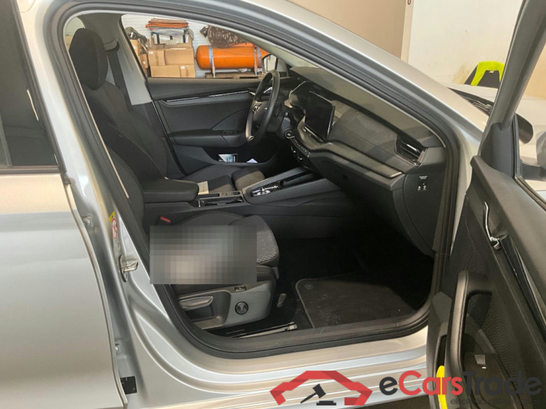 Octavia Combi Ambition 2.0 TDI 85KW AT7 E6d #4