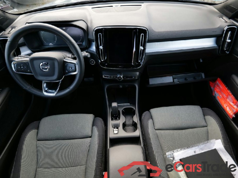 XC40 Core Recharge Plug-In Hybrid 2WD 1.5 T5 192KW AT7 E6d #3
