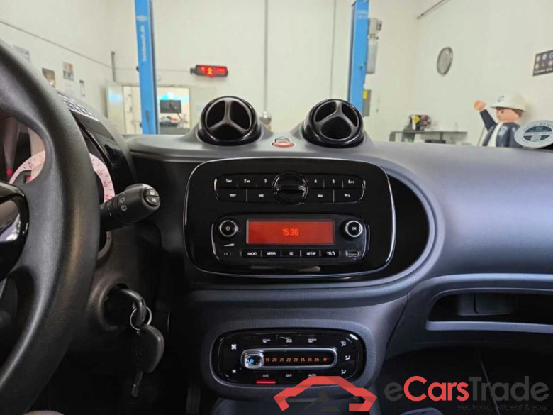 Smart fortwo coupe (11.2014->) DE - LimS3 electric drive / EQ, EQ, (Facelift) 2019 - 2023 #4