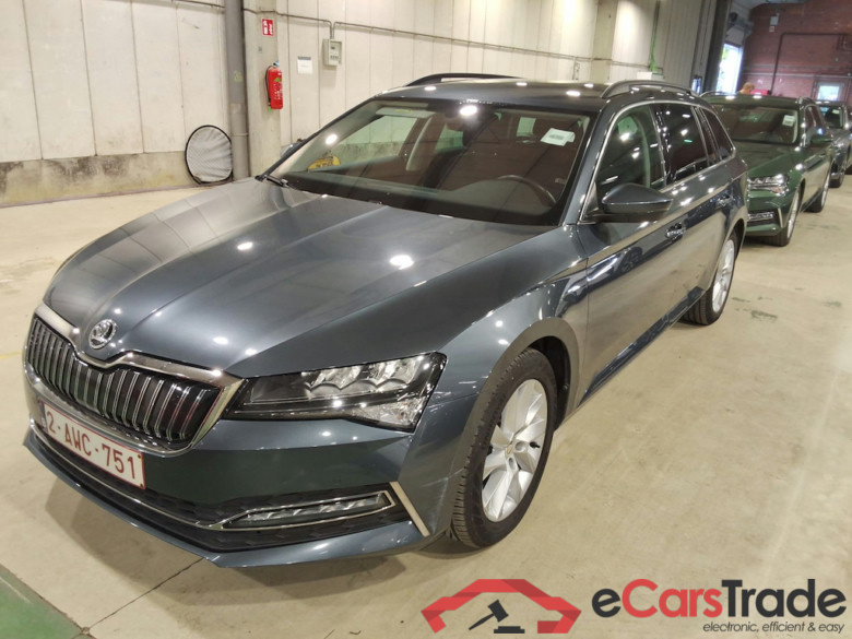 SKODA SUPERB COMBI 1.4 TSI PHEV 160KW DSG6 CLEVER #1