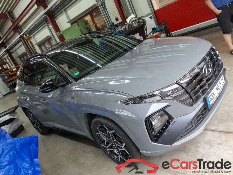 HYUNDAI Tucson  #1
