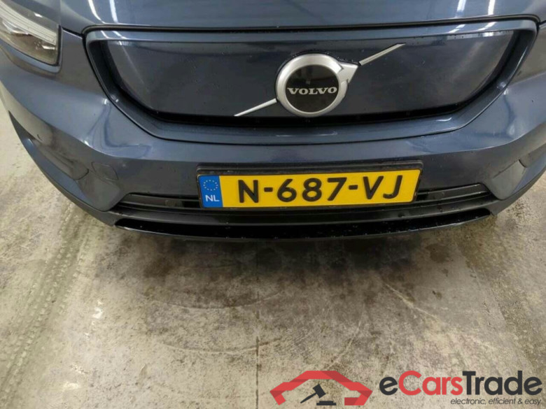 VOLVO XC40 Recharge Plus #4
