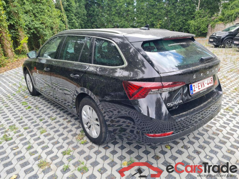 SKODA OCTAVIA COMBI 2.0 CRTDI 85KW CLEVER #3