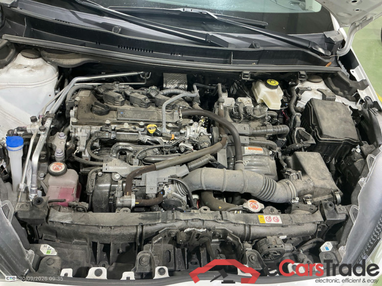 TOYOTA YARIS 1.5 VVT-I HYBRID DYNAMIC E-CVT #6