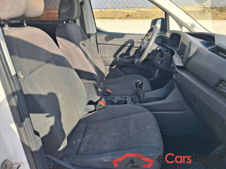 VOLKSWAGEN Caddy / 2020 / 4P / combi Kombi 2.0 TDI 75kW (102CV) (CX) #6