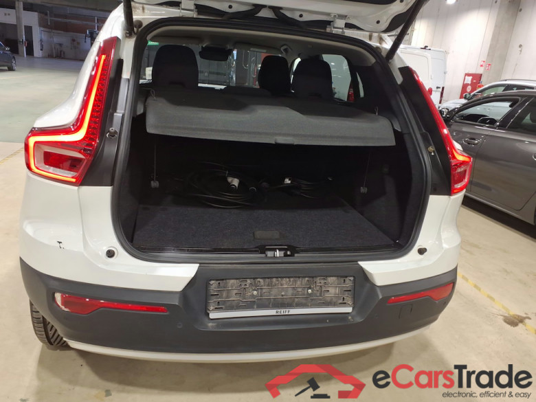 VOLVO XC40 1.5 T4 PHEV INSCRIPTION EXPR. DCT #3