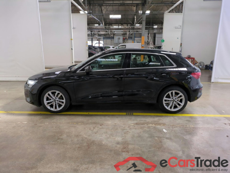 AUDI A3 Sportback / 2020 / 5P / Berline 30 TFSI MHEV S Tronic 110 Design #2