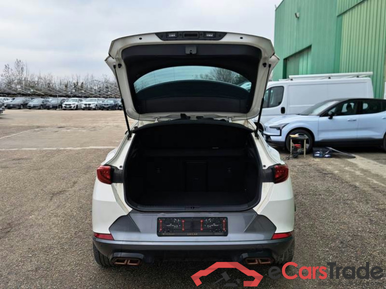 CUPRA FORMENTOR / 2020 / 5P / SUV 1.4 E-HYBRID DSG #4