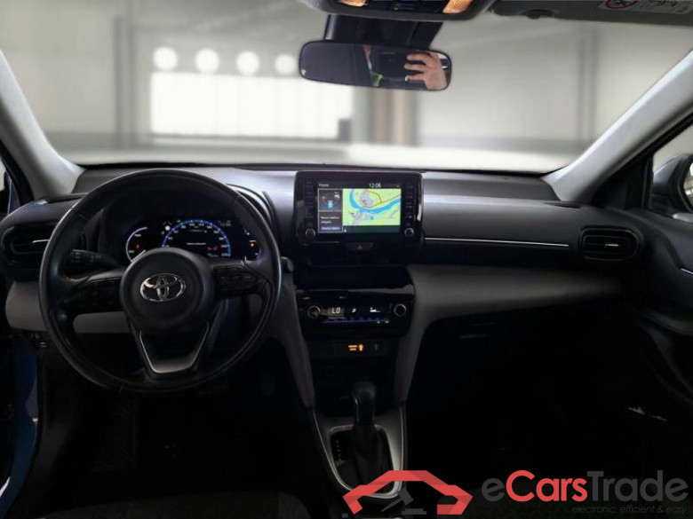 TOYOTA YARIS CROSS / 2021 / 5P / SUV 1.5H (116 CV) E-CVT BUSINESS #3