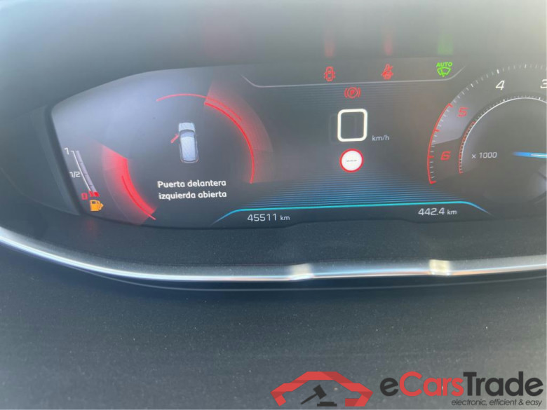 PEUGEOT 3008 / 2016 / 5P / todoterreno 1.5L BlueHDi 96kW (130CV) S&S Active (AC) #5