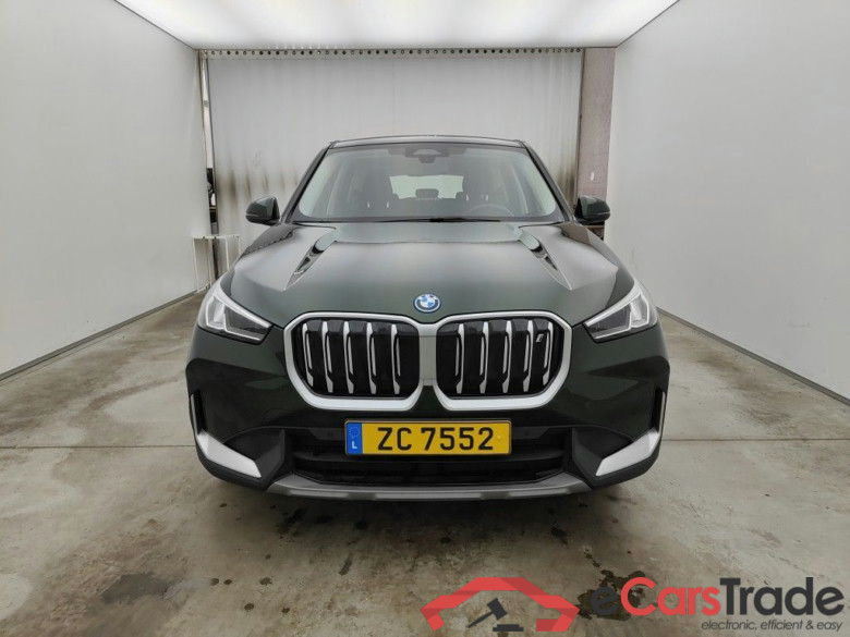 BMW iX1 xDrive30 (200kW) 5d