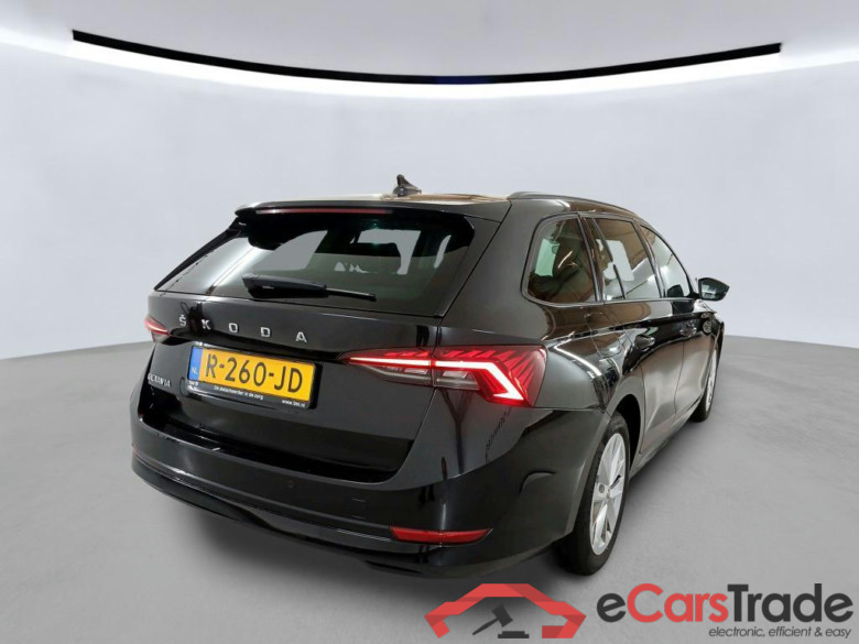 SKODA Octavia Combi 81 kW #5