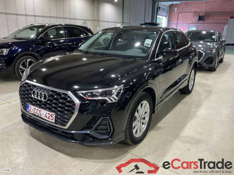 AUDI Q3 Sportback 1.4 45 TFSI E S TRONIC #1