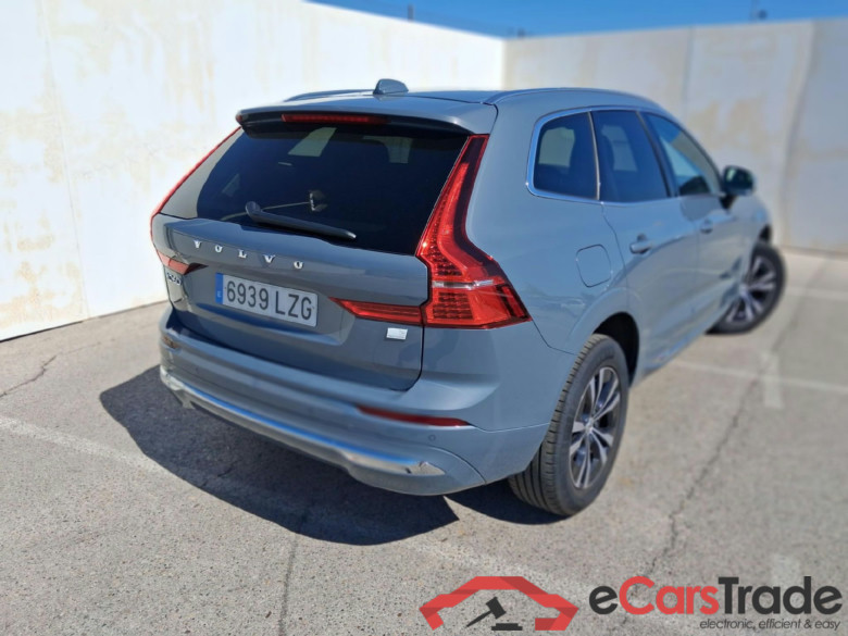 VOLVO XC60 / 2017 / 5P / todoterreno 2.0 T6 AWD Recharge Core Auto #2