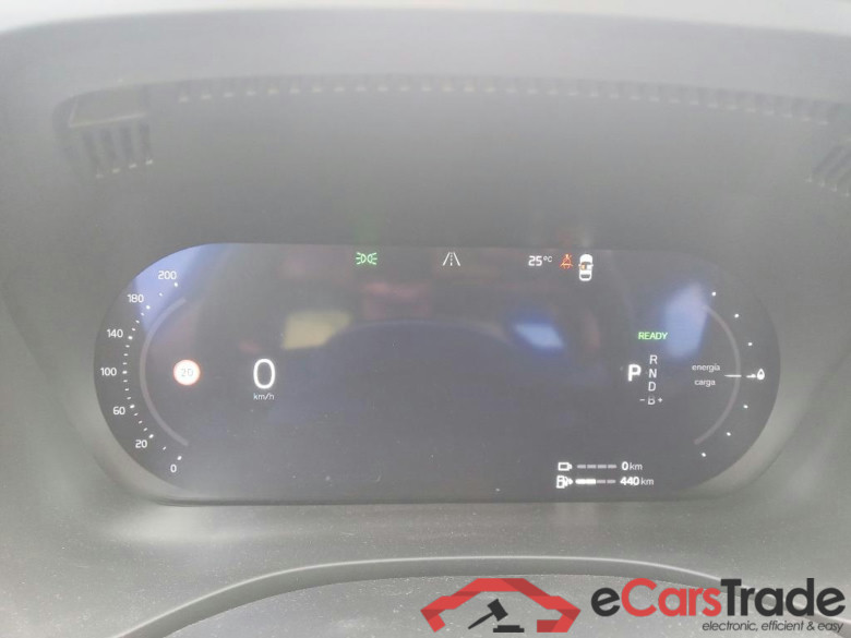 VOLVO XC60 / 2017 / 5P / todoterreno 2.0 T6 AWD Recharge Core Auto #4