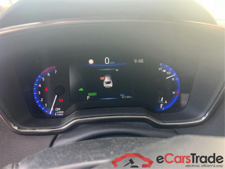 TOYOTA Corolla / 2019 / 5P / berlina con portón 1.8 125H ACTIVE TECH E-CVT #5