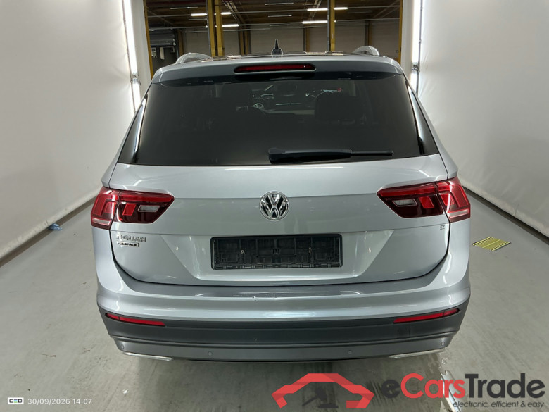 VOLKSWAGEN TIGUAN ALLSPACE DIESEL 2.0 TDi SCR Comfortline DSG (EU6.2) #5