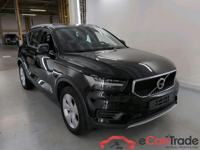 VOLVO XC40 1.5 T2 MOMENTUM PRO AUTO #2