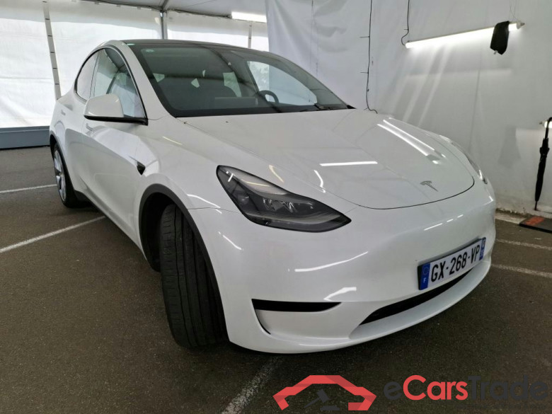 TESLA Model Y / 2021 / 5P / SUV RWD #5