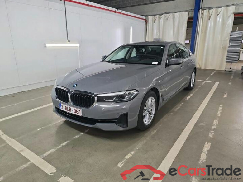 BMW 5 Reeks Berline 5 Reeks Berline 520e 150kW (PHEV) 150kW/204pk  4D/P Auto-8 #1