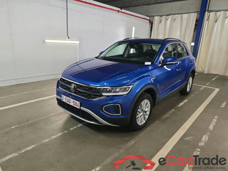 Volkswagen T-ROC T-Roc 1.5 TSI Life Business DSG 110kW/150pk  5D/P Auto-7 (4 seizoenen Banden) - CO2 indicatief #1