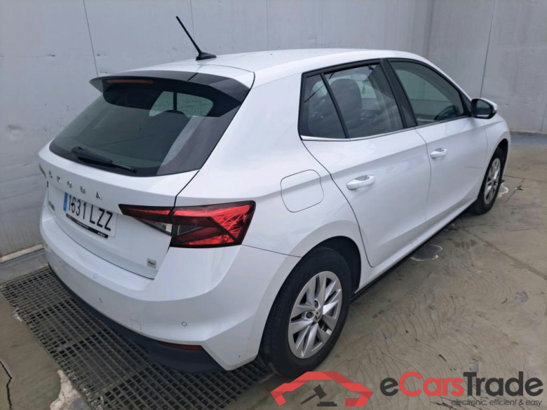 SKODA Fabia / 2021 / 5P / berlina con portón 1.0 TSI 70KW (95CV) Emotion (AC) #2