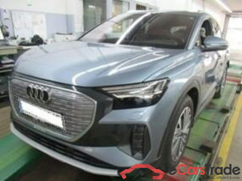 Audi Q4 e-tron 55  #1