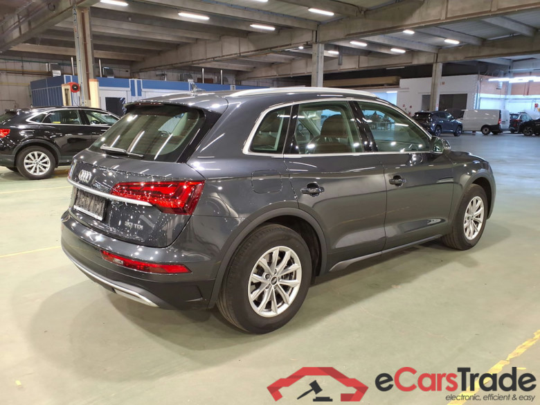 AUDI Q5 2.0 30 TDI S TRONIC BUS. ED. ATTRACTION #4