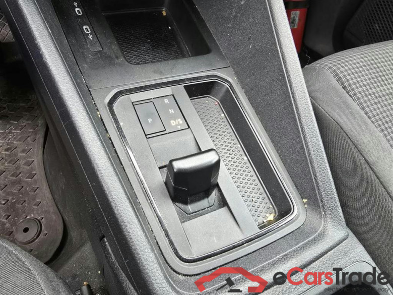 VOLKSWAGEN Caddy Maxi 1.5 TSI DSG #4