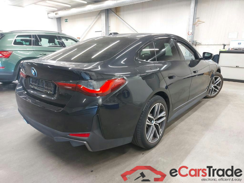 BMW I - BMW I4 eDrive40 340PK  With Climatic & Navigation & Heated Sport Seats & Cruise Control & 18 Inch BiColor Alloy   * ELECTRIC ** ELECTRIC * #2