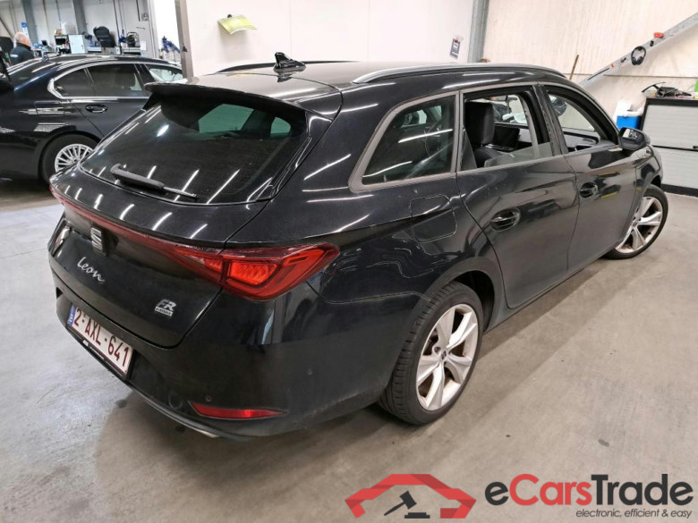 SEAT - SEA LEON ST 1.4 e-Hybrid PHEV 204PK FR DSG With Electric Alcantara Sport Seats & Comfort Drive & Rear Camera & Park Pack   * HYBRID * #2