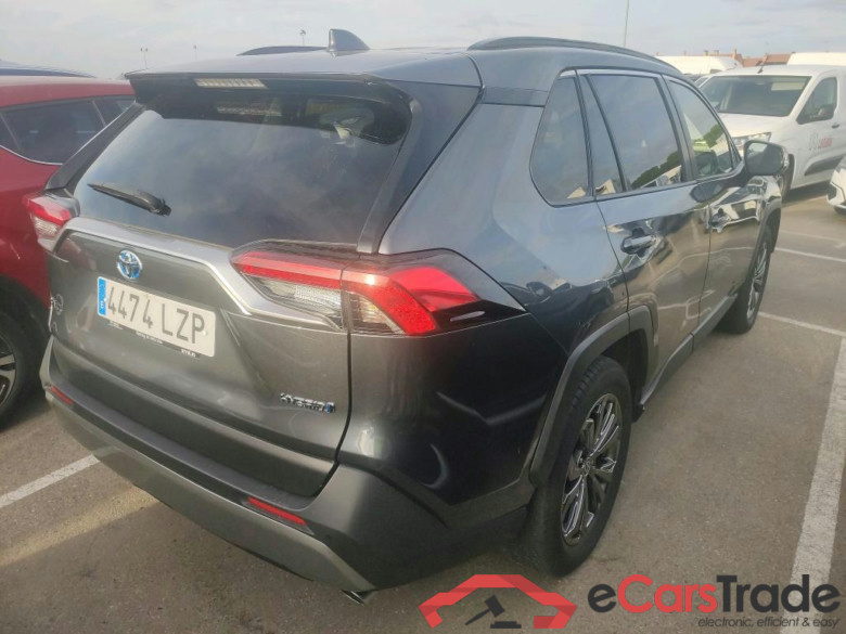 TOYOTA Rav4 / 2018 / 5P / todoterreno 2.5l 220H Advance #2