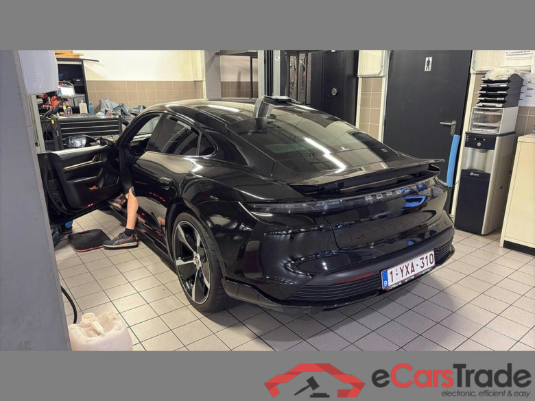 PORSCHE Taycan 79.2 kWh 4S #3