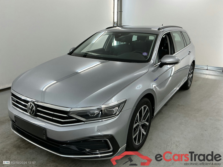 VOLKSWAGEN PASSAT VARIANT 1.4 TSI MSQ VARIANT GTE BUSINESS #1