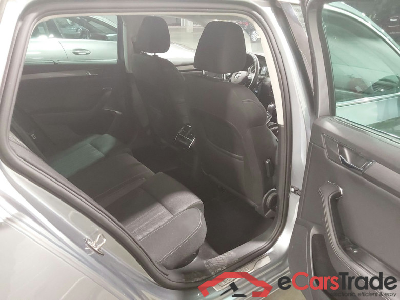 SKODA SUPERB COMBI 2.0 CRTDI 90KW DSG7 STYLE #5