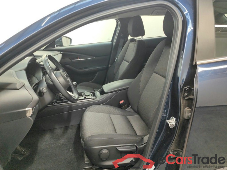 Mazda CX-30 2.0 e-Skyactiv G 90kW Skydrive 5d #3