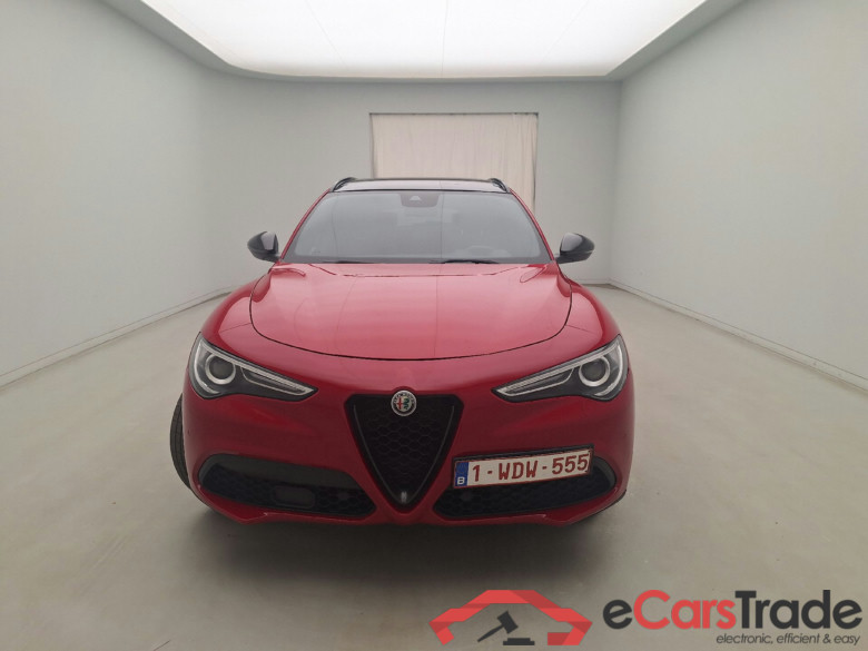 Alfa Romeo, Stelvio '17, Stelvio 2.2D 160 B-Tech #1