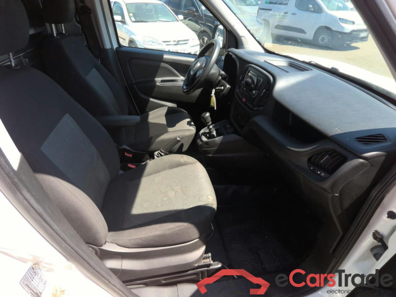 DOBLO CARGO 1.6MJT 105 BUSI #5