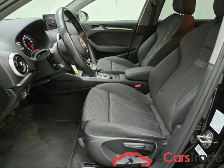 AUDI A3 SPORTBACK 1.5 TFSI CoD Sport Lease Edition #5