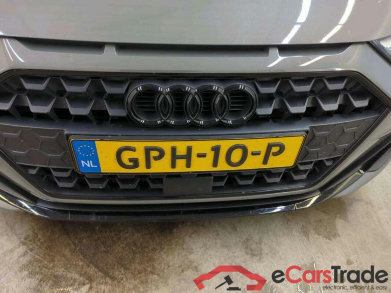 AUDI A1 Sportback 25 TFSI S edition #4